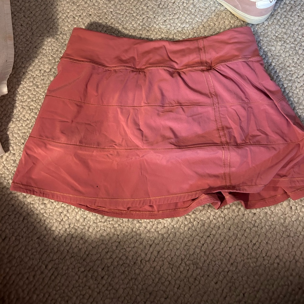 Pink/salmon lululemon skirt